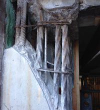exposed reinforcement to concrete column